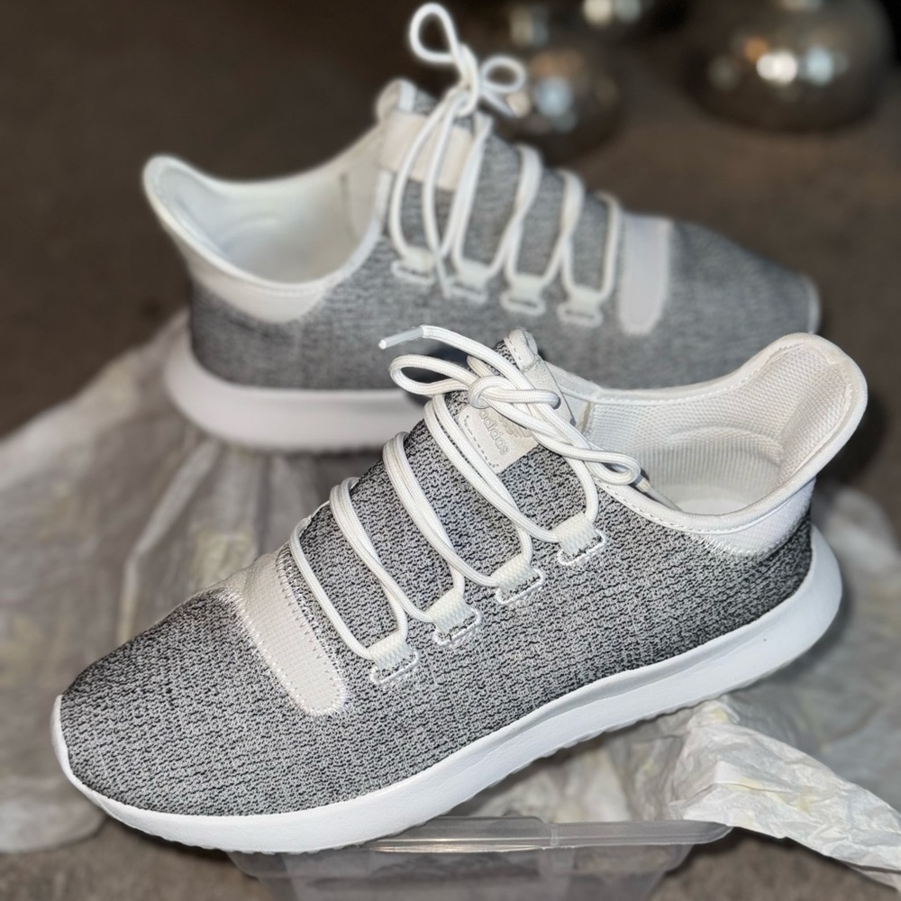 Adidas Mens Tubular Shadow Running Shoes Gray White CQ0928 - M9 WORN